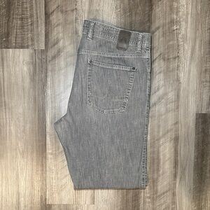Alberto Light Denim Modern Fit Stone Jeans - 38x34 (Measures 38x31)